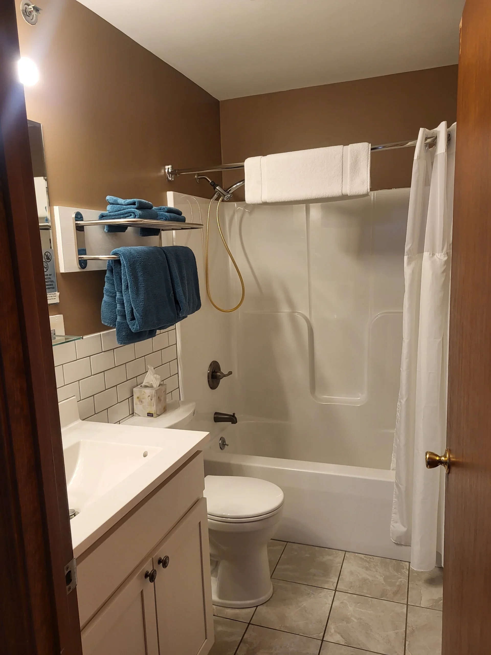 Double w Kitchen 3